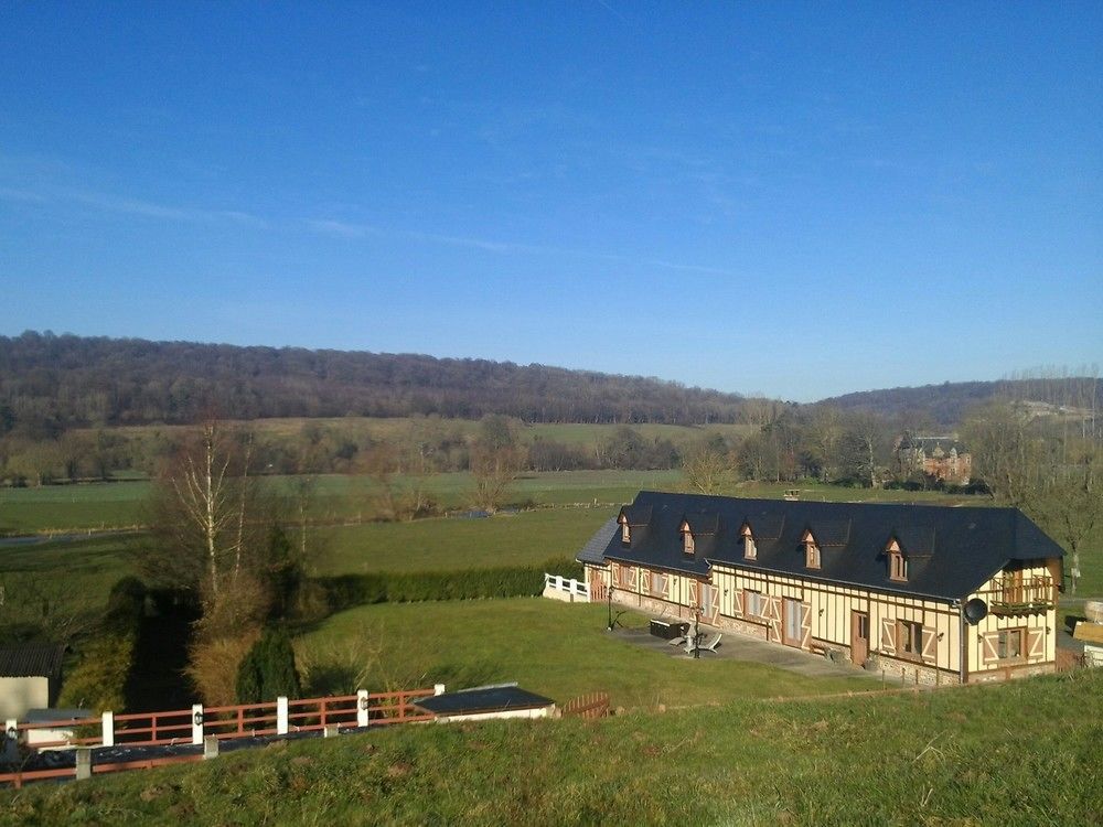 La Longere Des Nuits De Varenne Muchedent Exterior foto