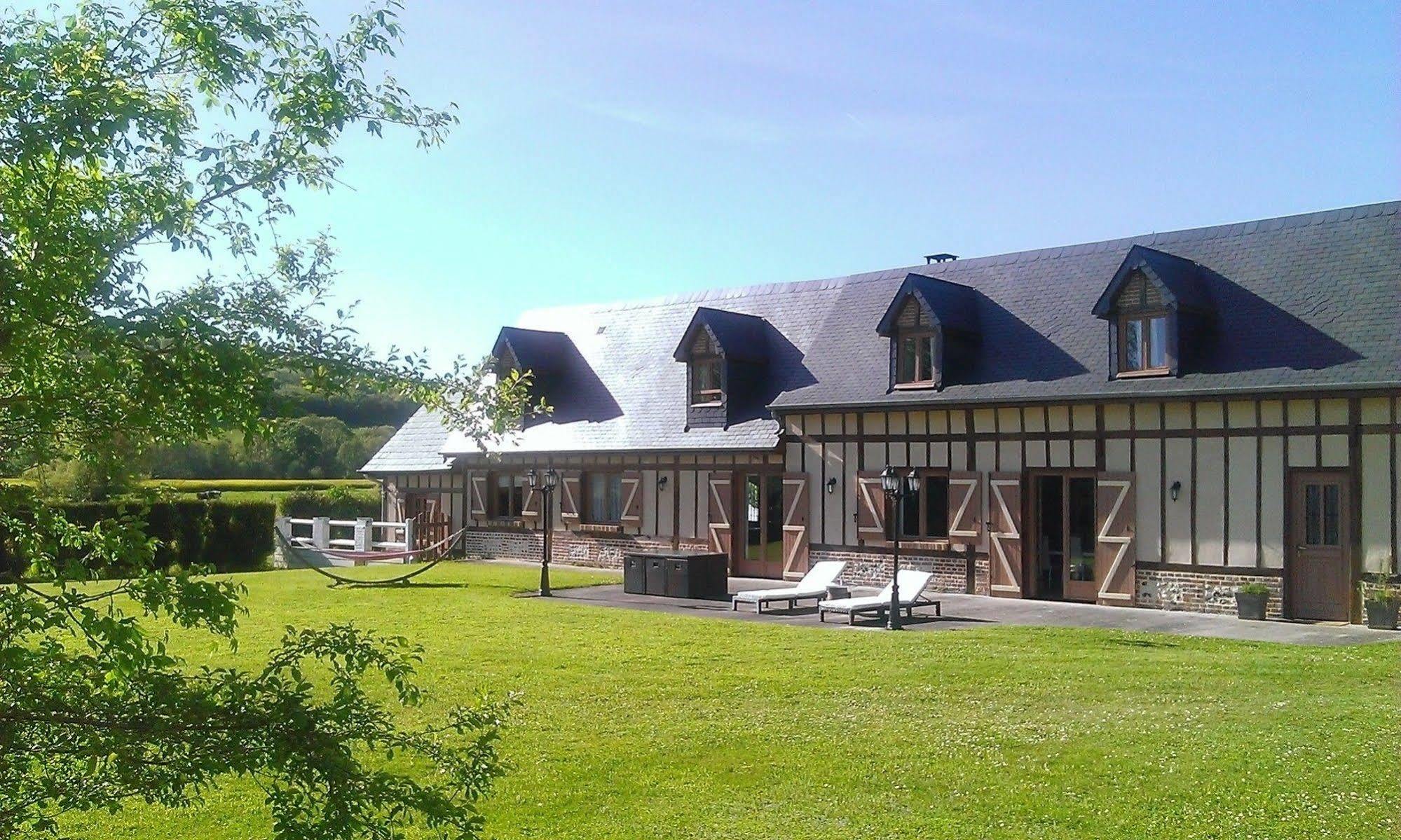 La Longere Des Nuits De Varenne Muchedent Exterior foto